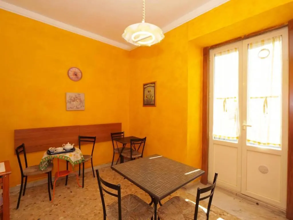 Bed and Breakfast Piccadilly House Aeroporto di Catania Fontana Rossa Bed & Breakfast