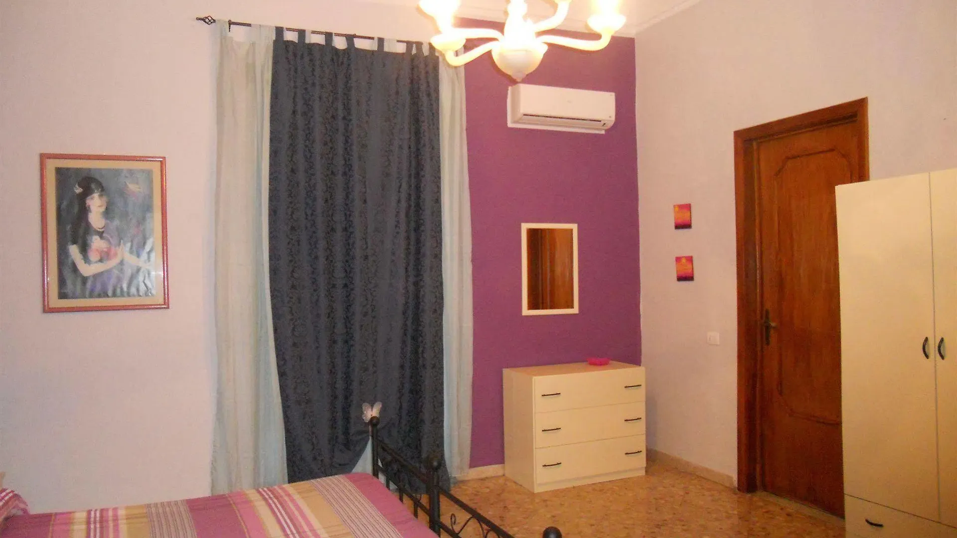 Bed & Breakfast Bed and Breakfast Piccadilly House Aeroporto di Catania Fontana Rossa Italia