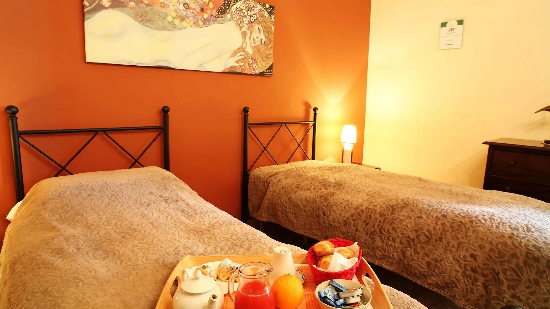 Bed & Breakfast Bed and Breakfast Piccadilly House Aeroporto di Catania Fontana Rossa